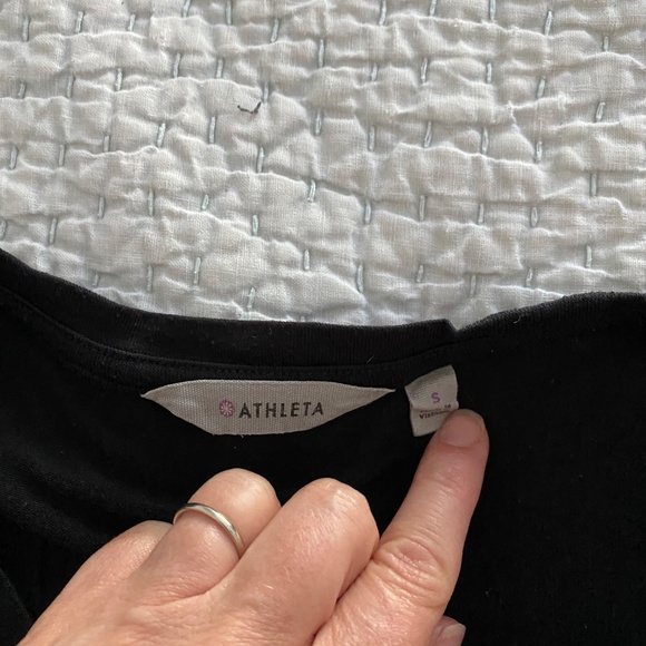 Bundle of three Athleta long sleeve tops - Picture 7 of 7